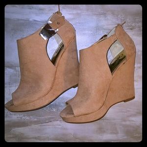 Carlos by Carlos Santana size 9 nwt no box .